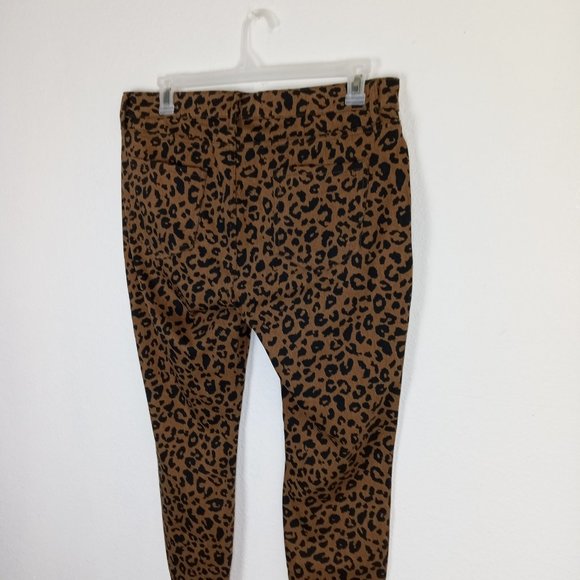 Amazon Essentials Women's NWT Skinny Jeans Size18 Animal Print Mid Rise Stretch - Picture 5 of 12